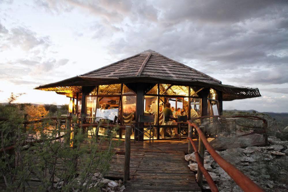Vingerklip Lodge Khorixas Екстер'єр фото